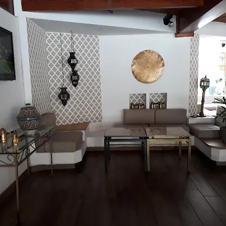 Aparthotel * بلايا ذي لاس أميريكاس