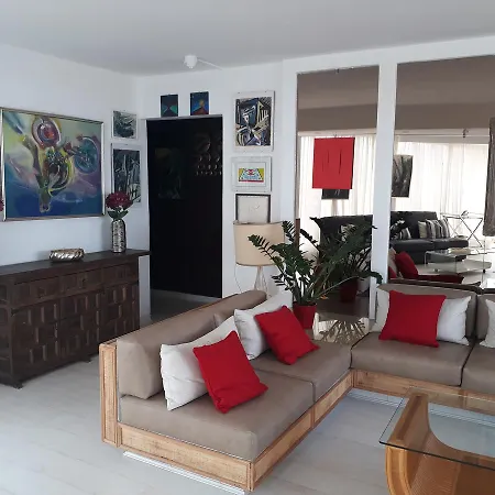 Aparthotel فندق اقتصادي بلايا ذي لاس أميريكاس