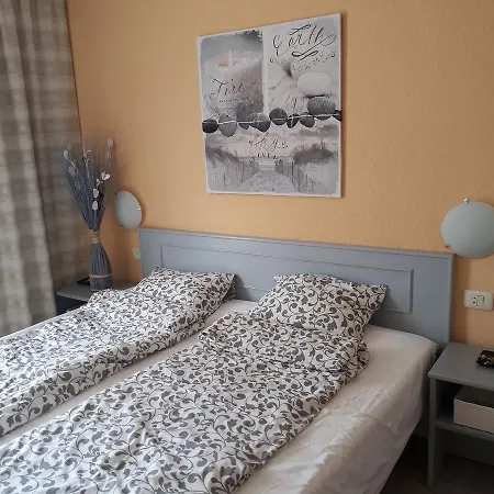 Aparthotel *