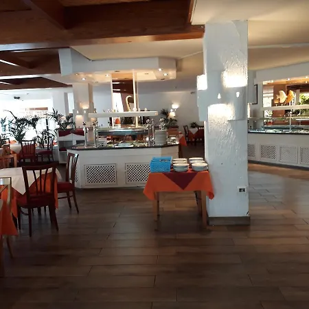 Aparthotel *